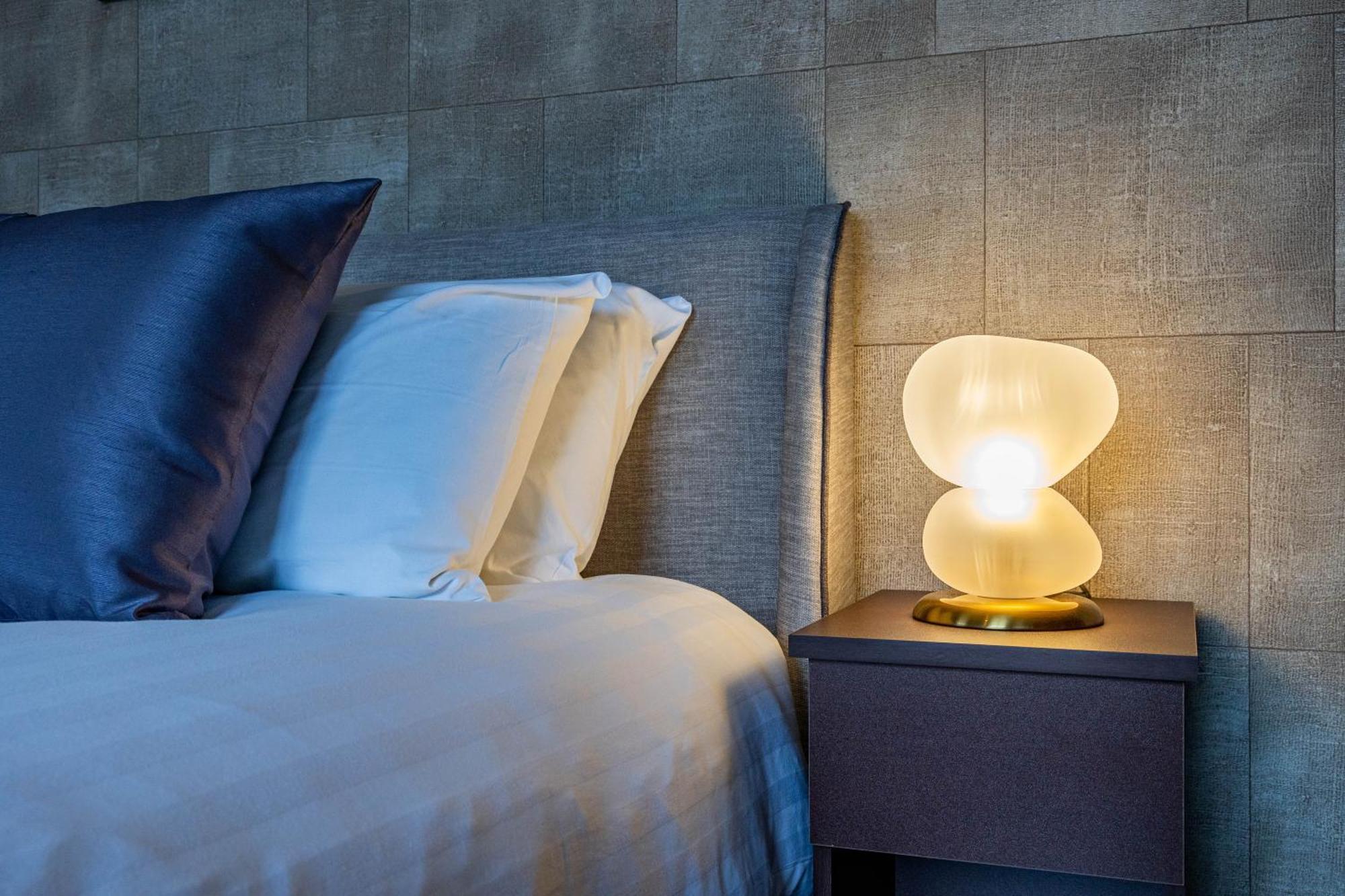 Bijou Suites Dapper Osaka Bagian luar foto