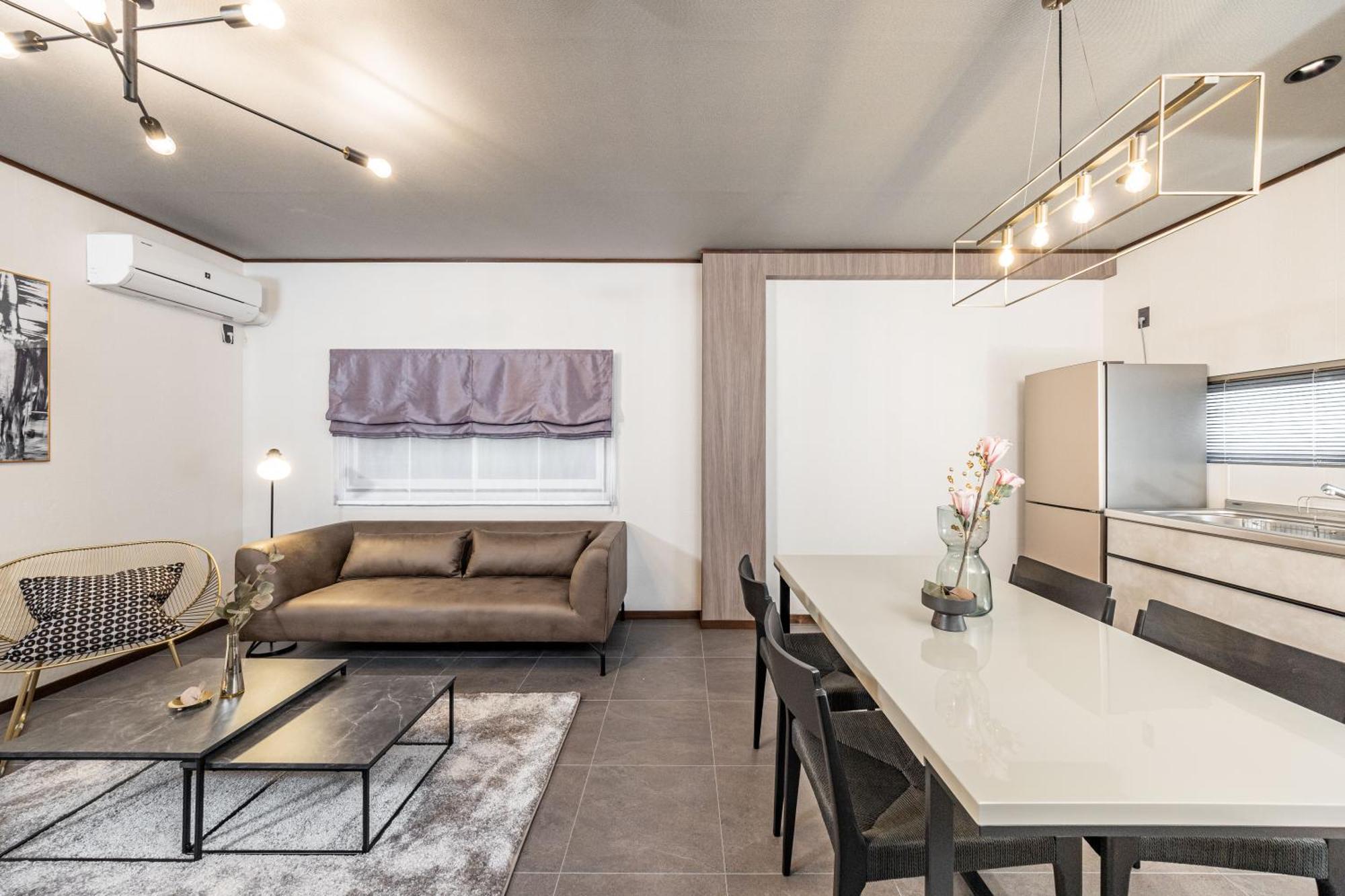 Bijou Suites Dapper Osaka Bagian luar foto