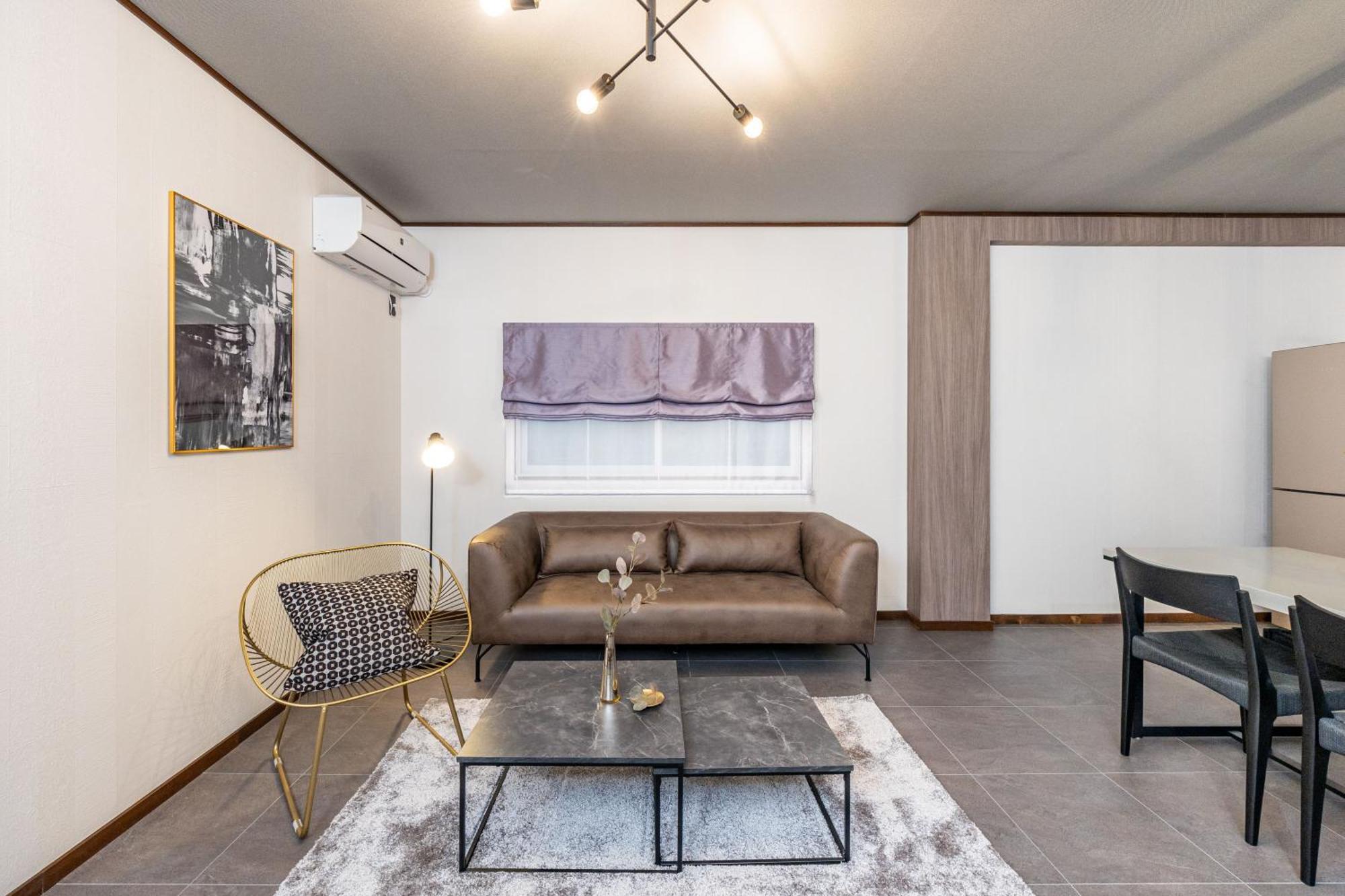 Bijou Suites Dapper Osaka Bagian luar foto